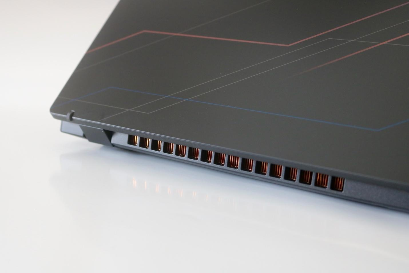 Acer Gaming Nitro ProPanel ANV15-52-74UM 11