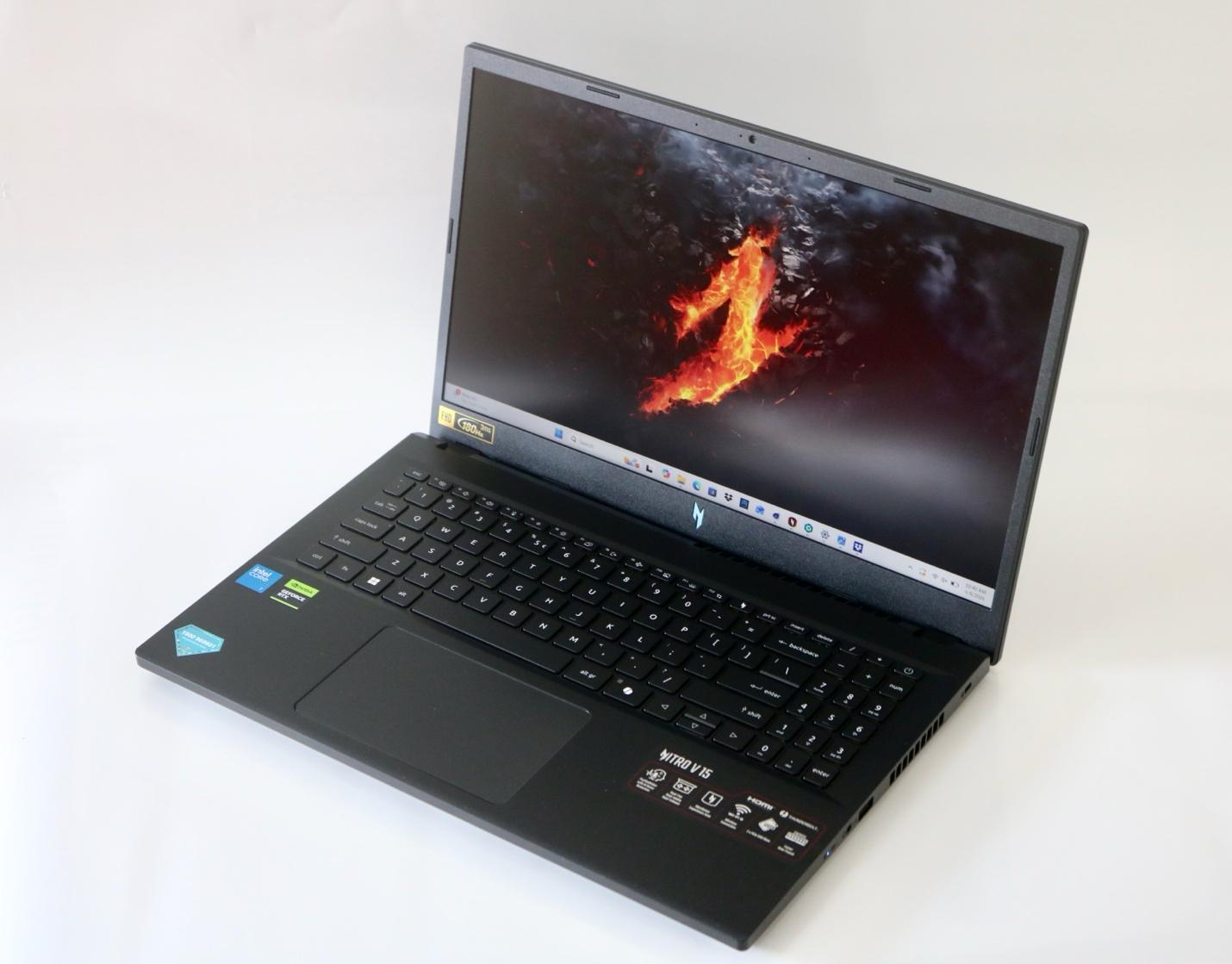 Acer Gaming Nitro ProPanel ANV15-52-74UM 2