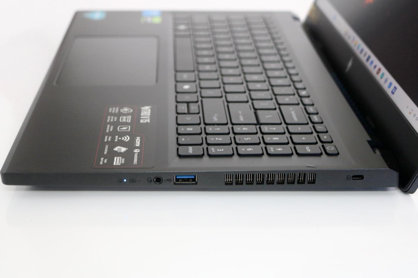 Acer Gaming Nitro ProPanel ANV15-52-74UM 5